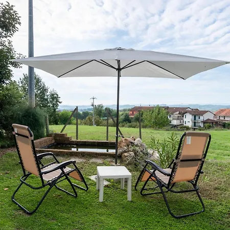 Сasa de vacaciones Casetta Di Agnese By Interhome San Damiano dʼAsti